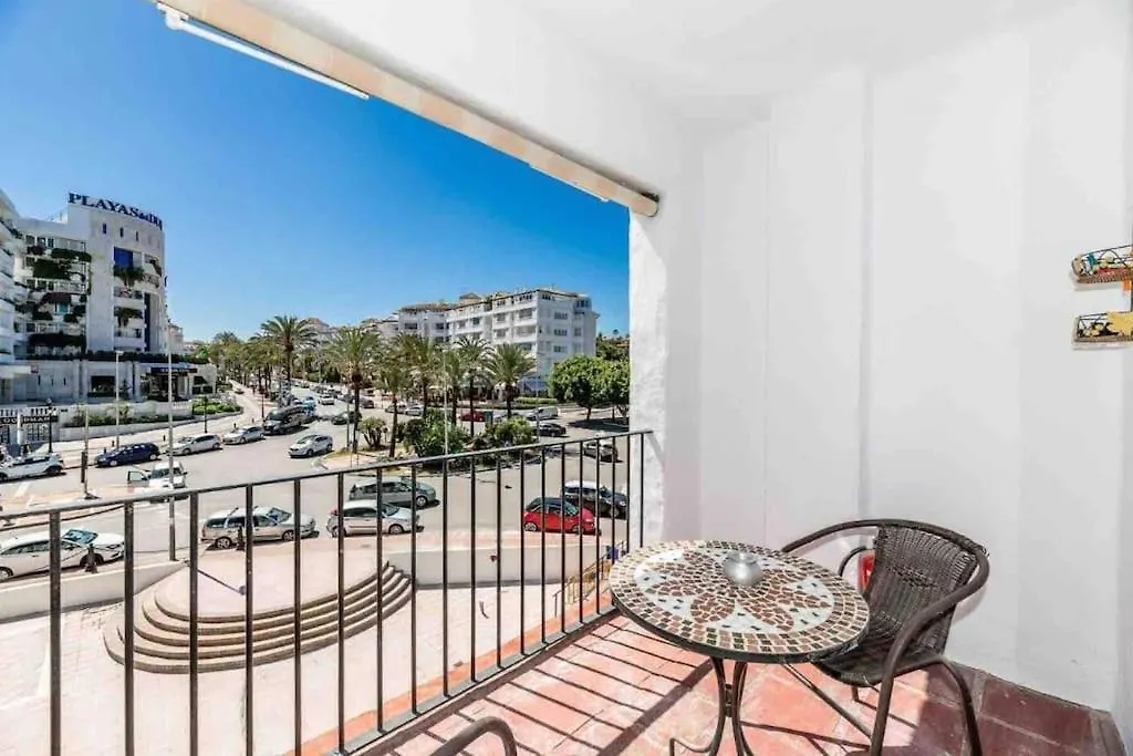 Beautiful 2 Bedrooms Apartment In Puerto Banus Marbella